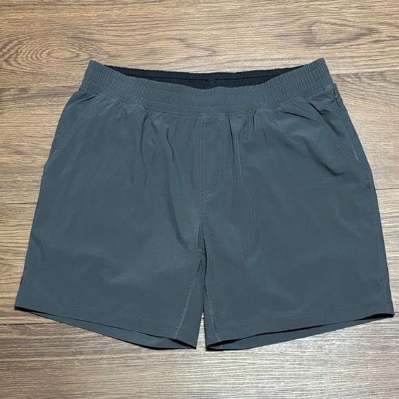 RHONE Other - RHONE Dark Gray Lined Training Shorts Mens L Athletic Gym Run Active